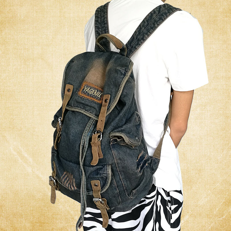 Canvas Backpack Casual - กระเป๋าสะพายหลังสไตล์เรโทร ทำจากผ้าแคนวาสและหนัง มีสายสะพายคู่ เหมาะสำหรับใส่ของใช้ในชีวิตประจำวันและเดินทาง ความจุขนาดใหญ่ ดีไซน์ทันสมัย